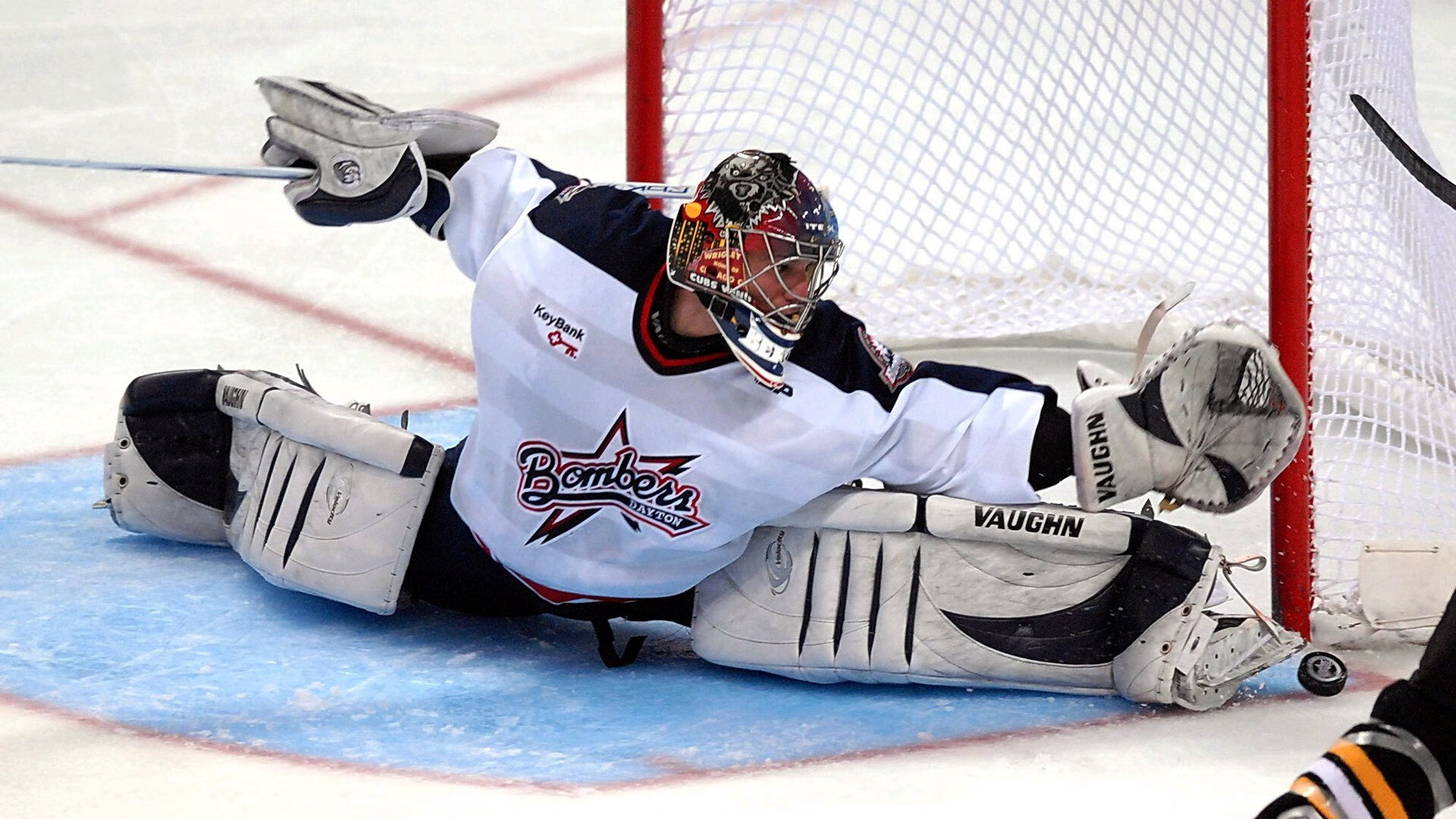 未来篮球：全息投影、虚拟裁判和智能场馆正在试水，全息投影篮球场看鲸鱼