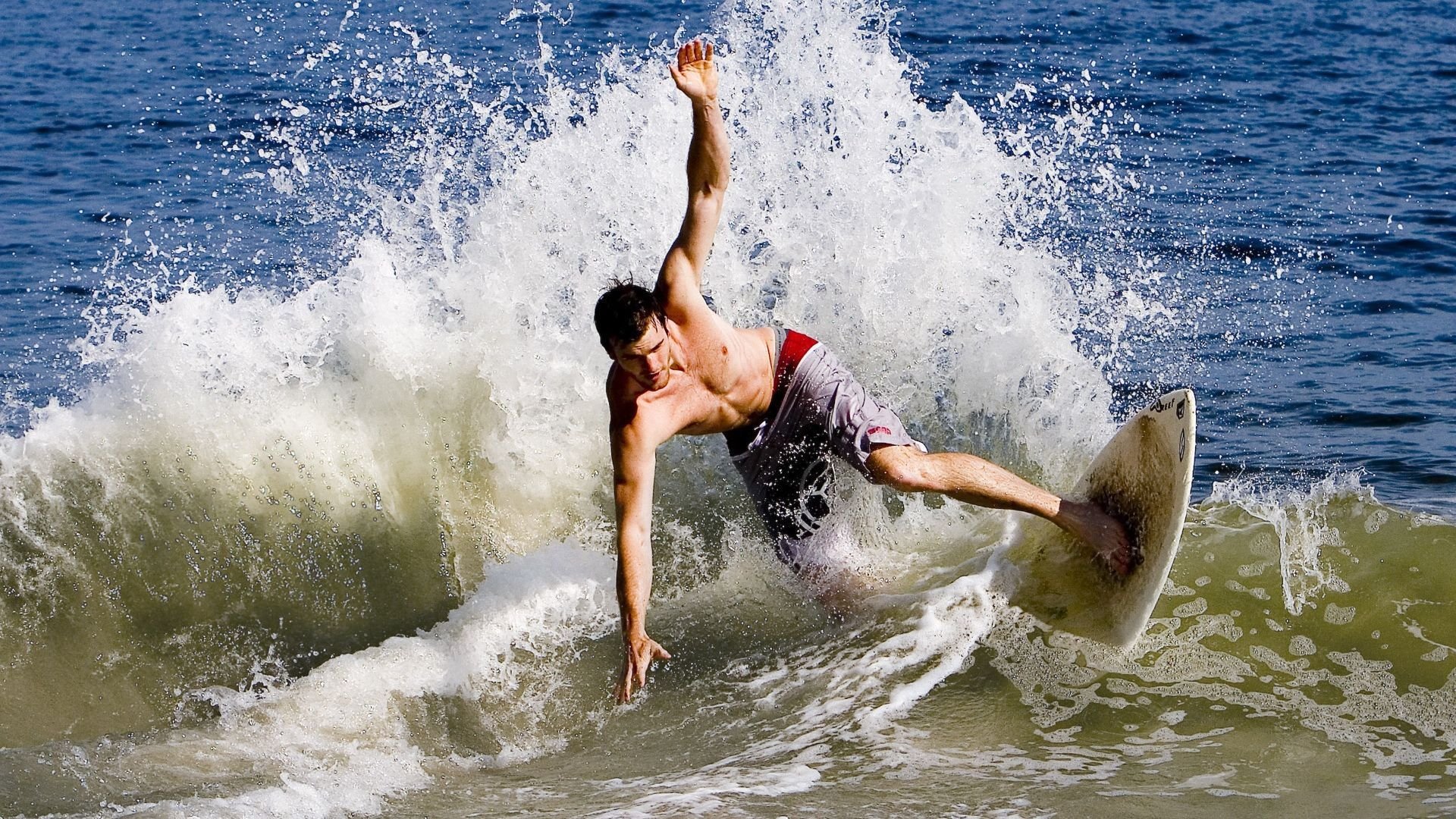 马赛1-0击败蒙彼利埃,武卡乔绝杀终结战局,马赛武士